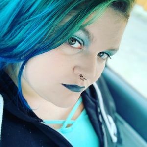 Meet your Posher, Lyssandra